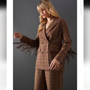 #265 NWT Warehouse Premium Oversized Heritage Check Fringed Blazer Can Fit Sze M